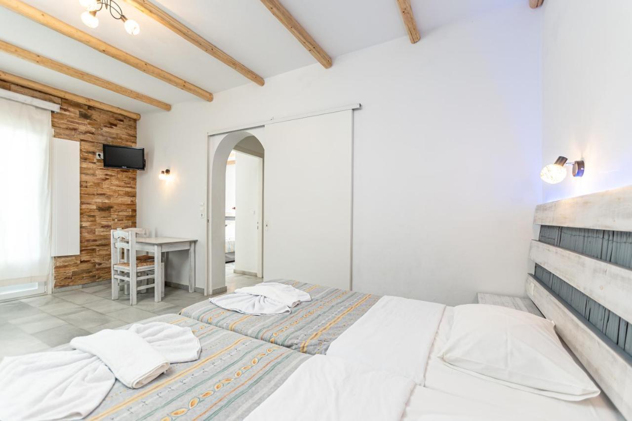 Agios Prokopios Hotel エクステリア 写真